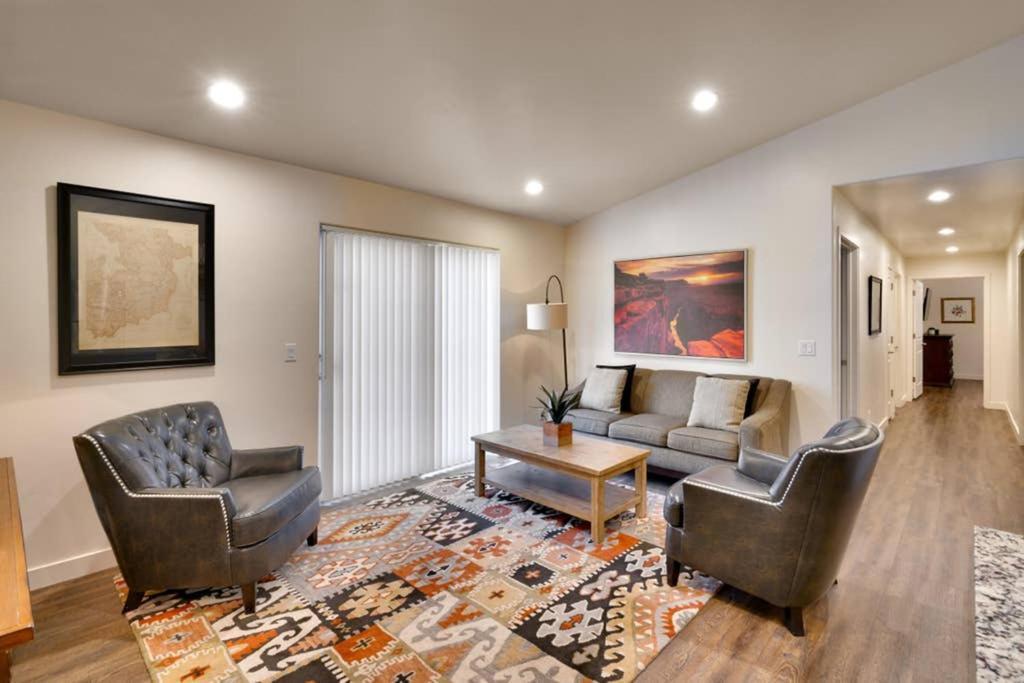 5K Top Floor Redcliff Condo, Pool & Hot Tub 모아브 외부 사진